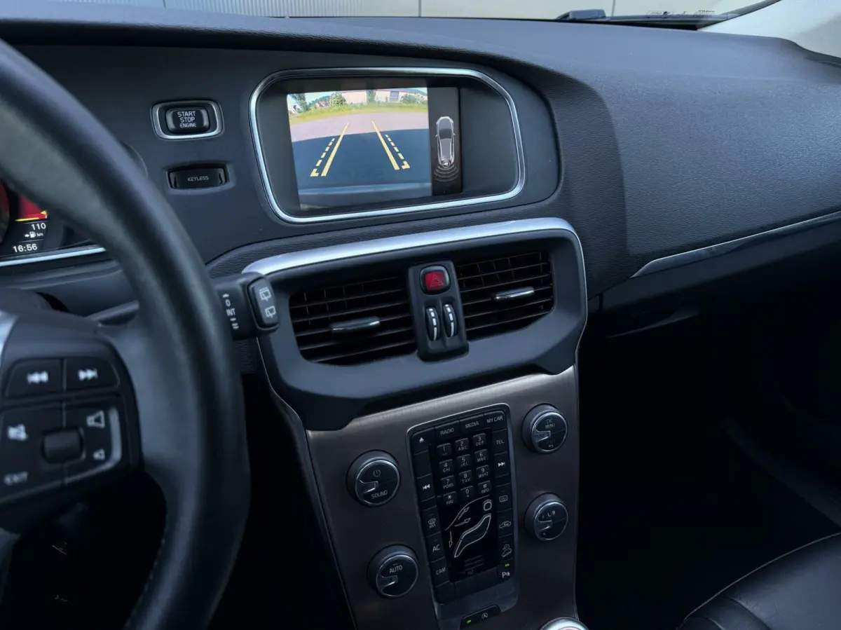 2.5 T5 AWD Summum Leder - Xenon - 5 Cilinder - Uniek