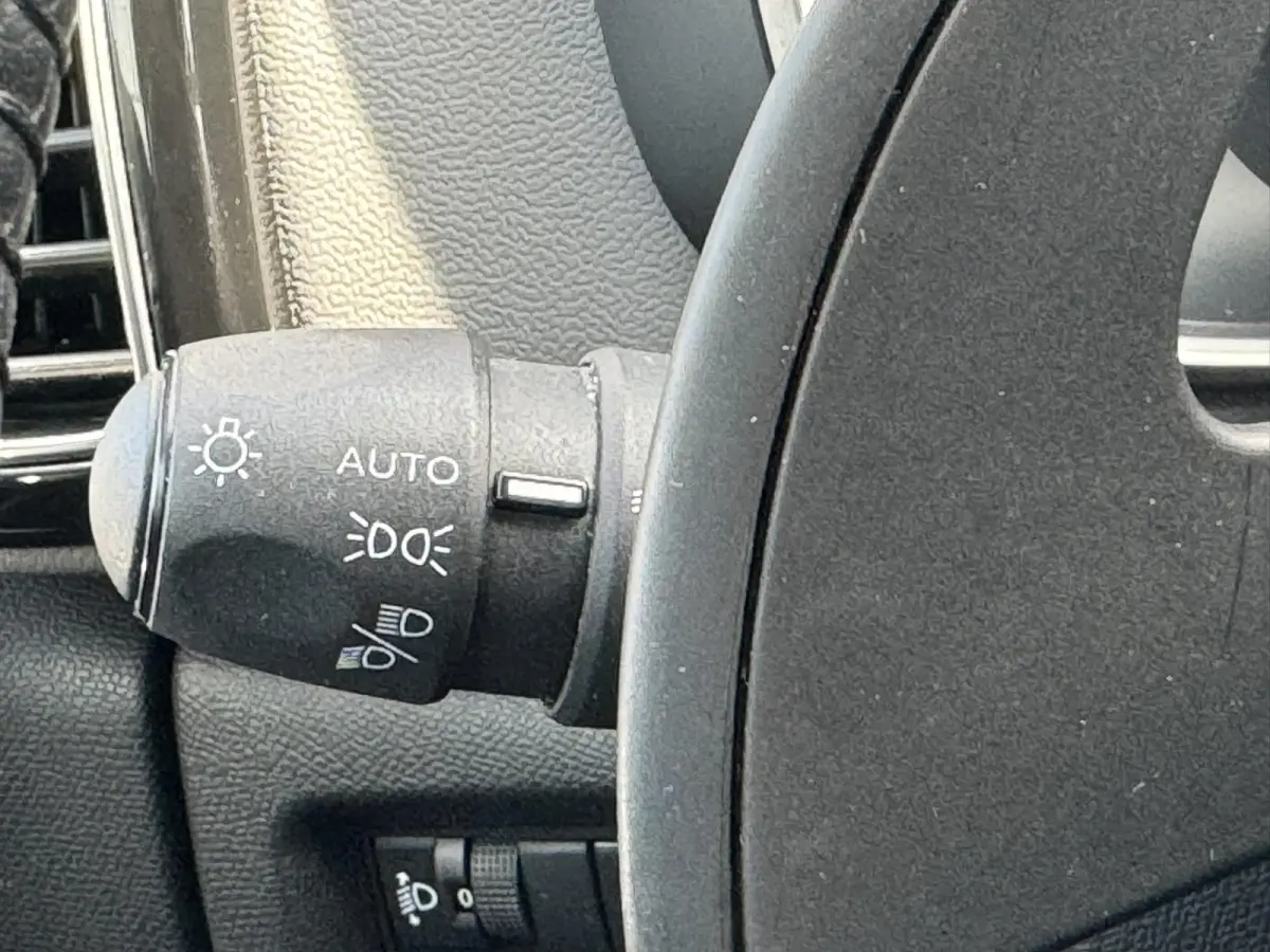 Automaat Carplay Cruise Navigatie Pdc Hoge instap 1.2 PureTech Business