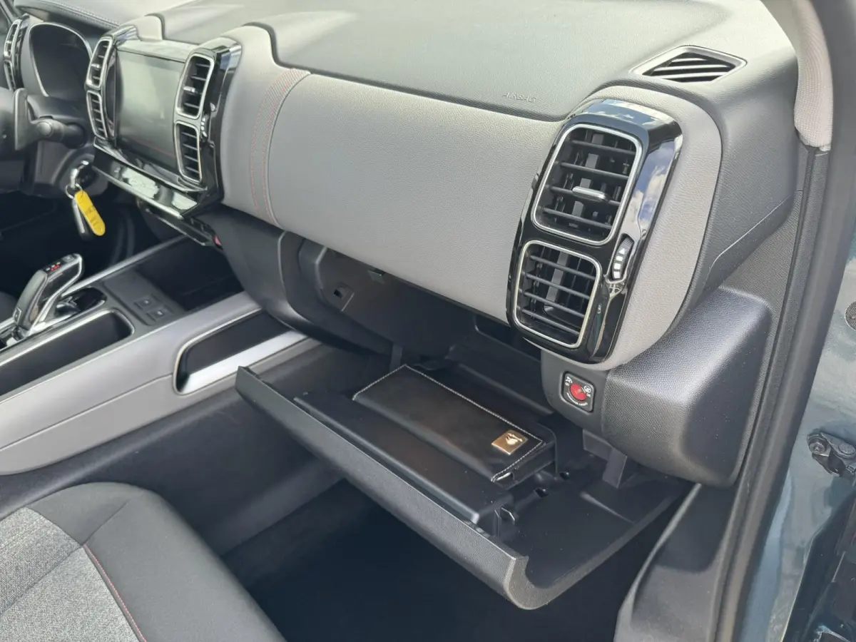 Automaat Carplay Cruise Navigatie Pdc Hoge instap 1.2 PureTech Business
