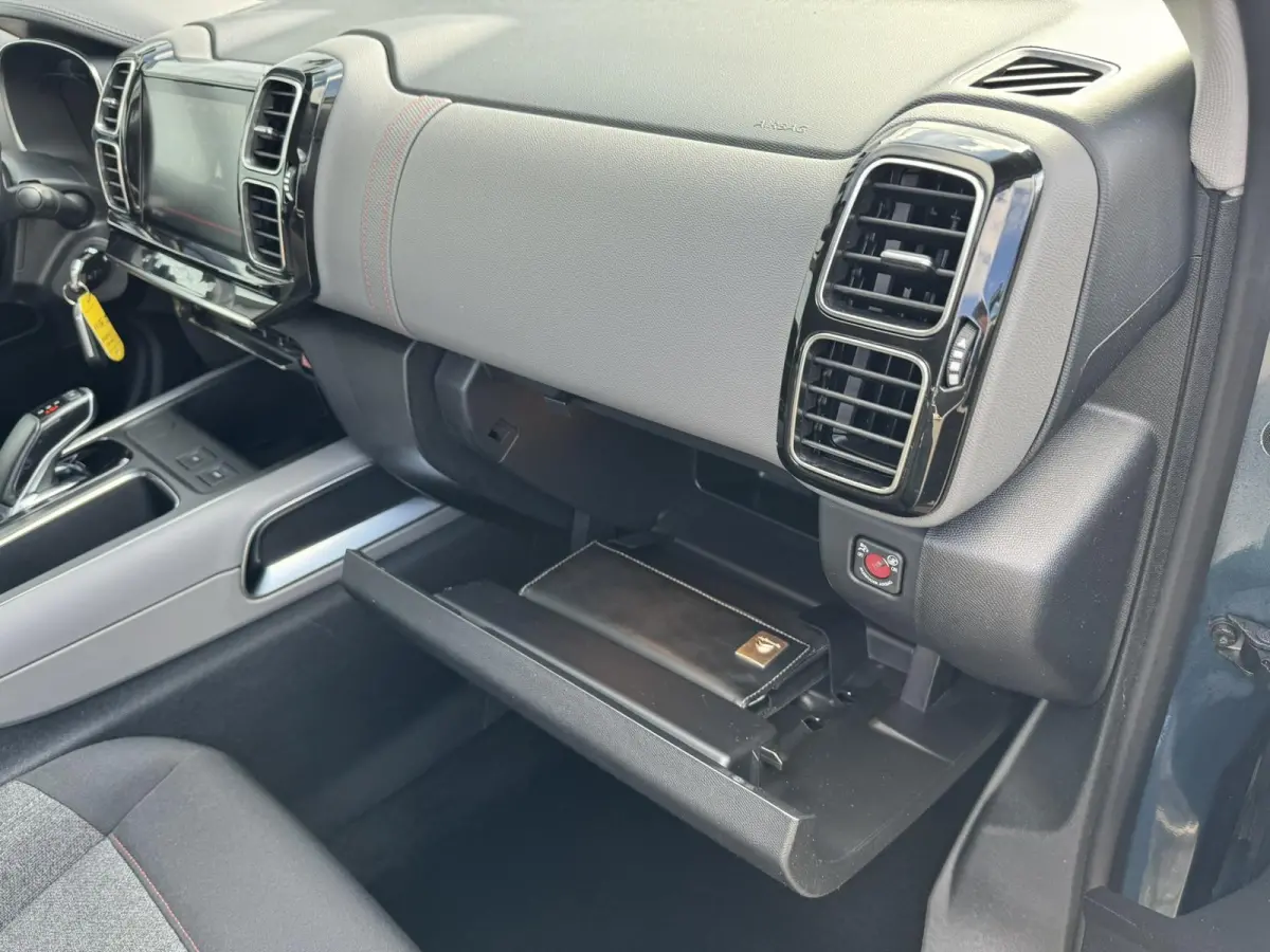 Automaat Carplay Cruise Navigatie Pdc Hoge instap 1.2 PureTech Business