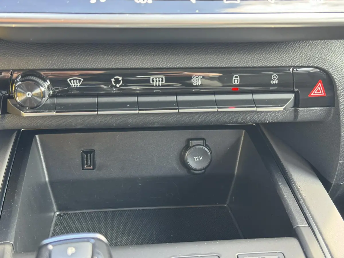 Automaat Carplay Cruise Navigatie Pdc Hoge instap 1.2 PureTech Business