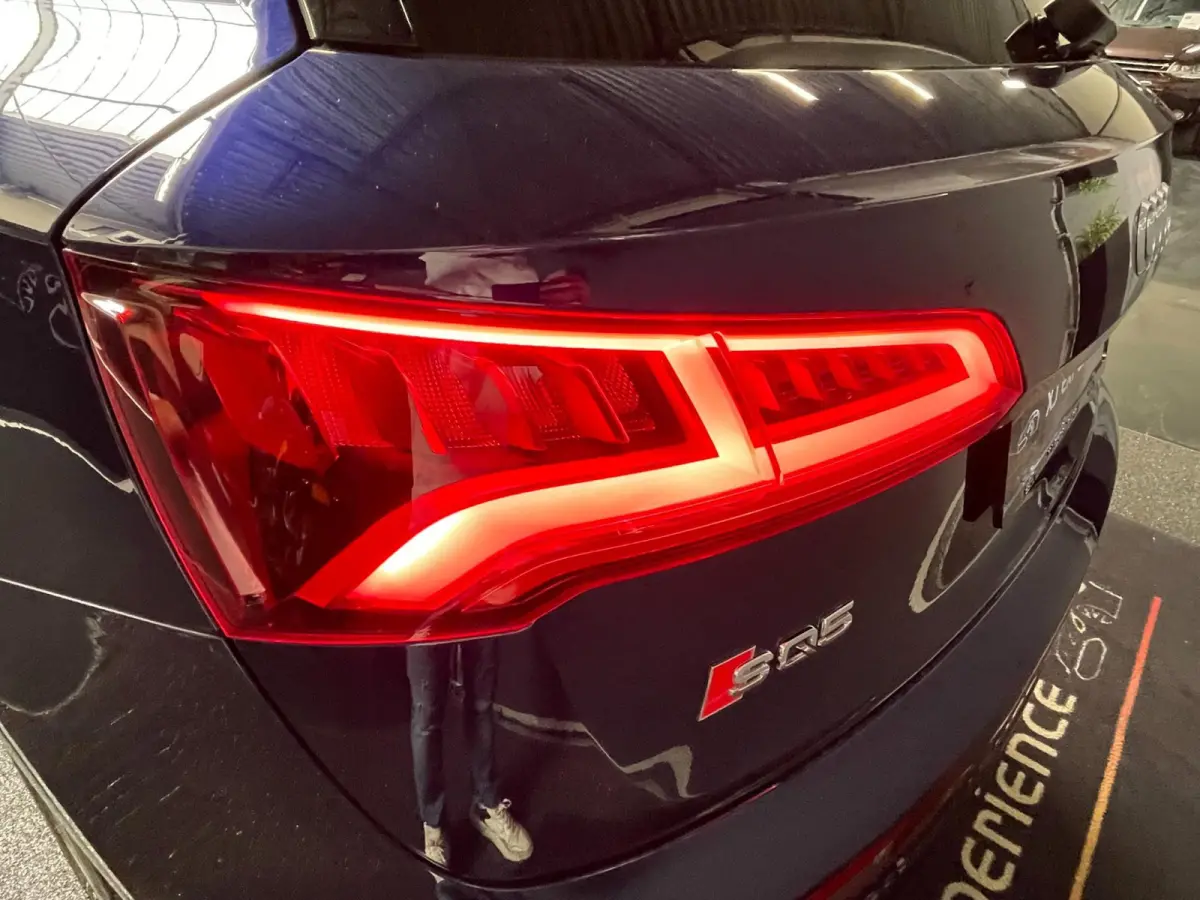 SQ5 3.0 TFSI quattro Pro Line Plus PANO HUD