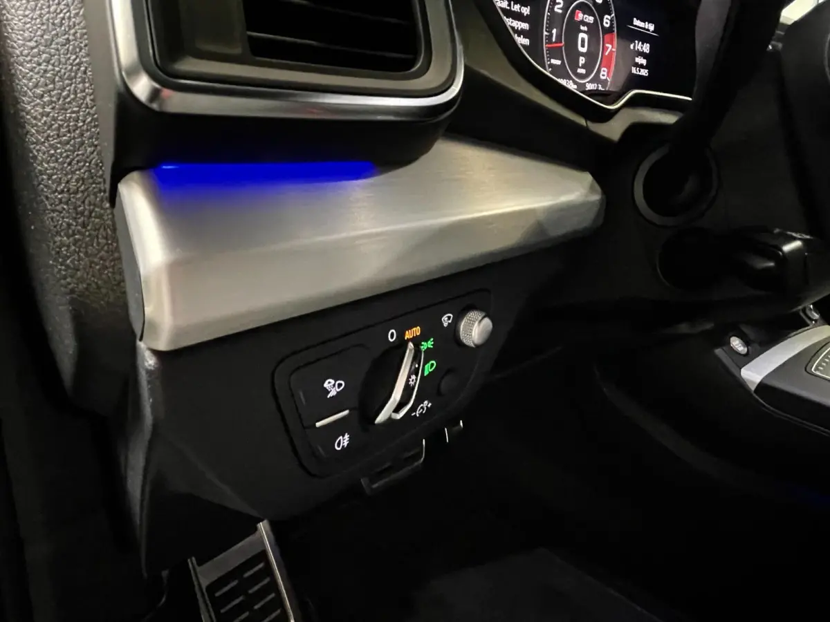 SQ5 3.0 TFSI quattro Pro Line Plus PANO HUD