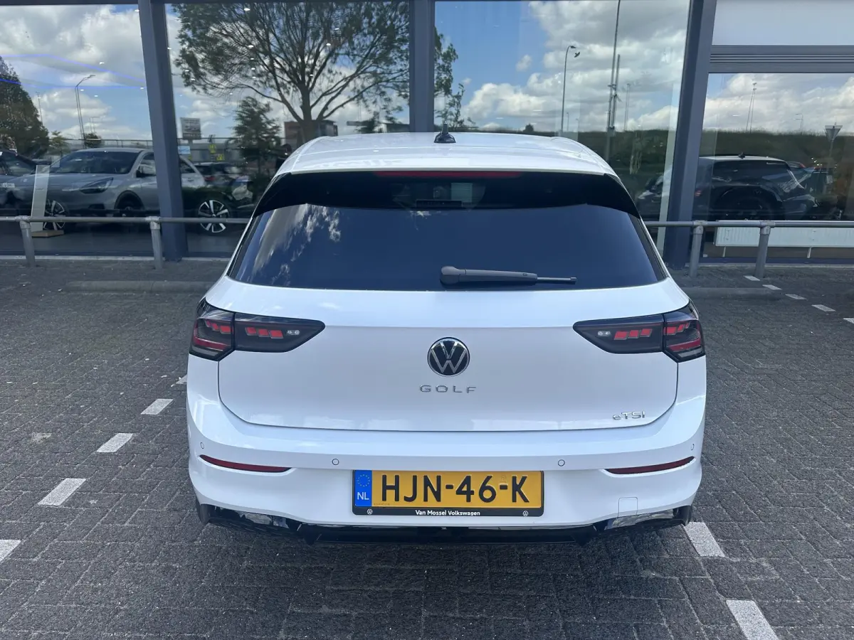 1.5 eTSI R-Line Edition | Automaat | Navigatie | Draadloze Apple carplay | Adaptive cruise control | Parkeersensoren | 360' graden Camera | Climate control | Dodehoek sensoren | Park Assist 