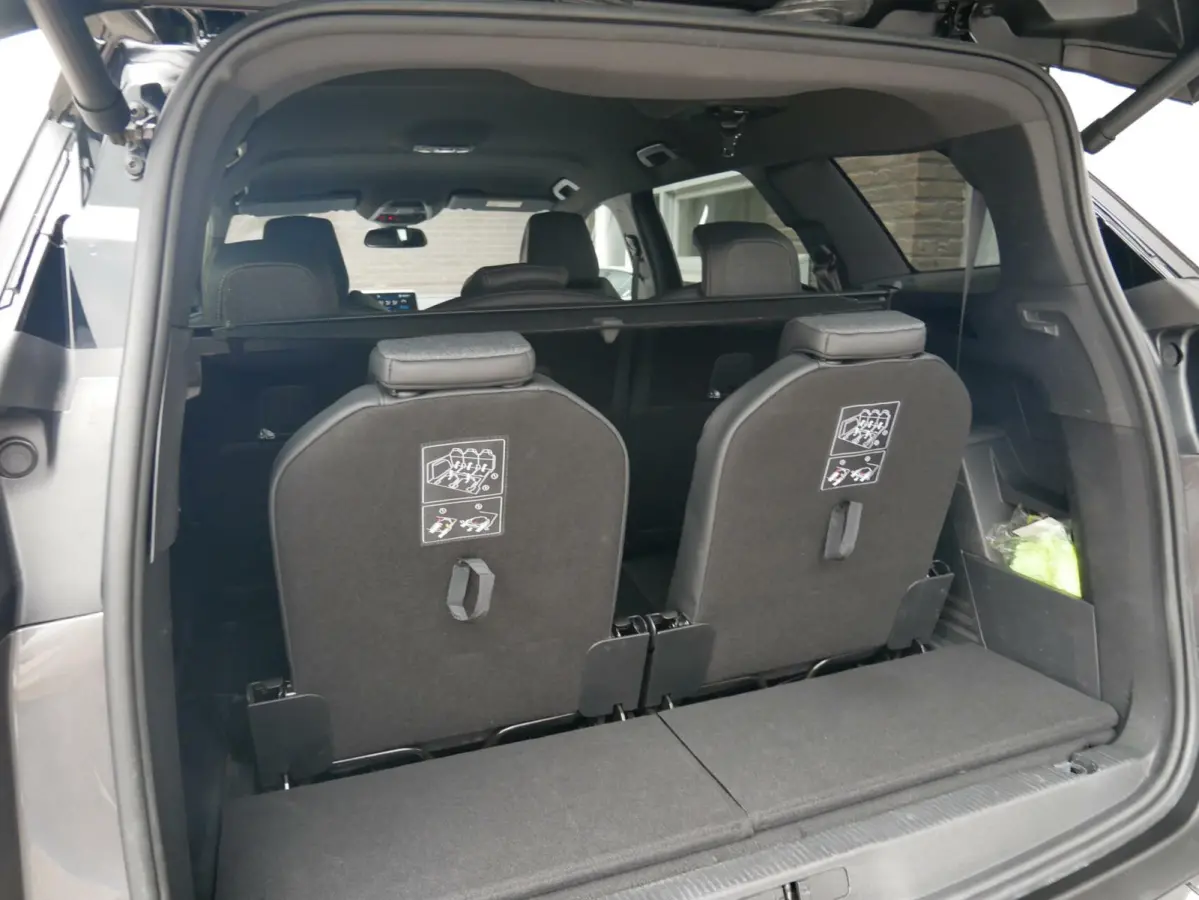 1.2 PureTech GT-Line Automaat| 7Persoons| Navi+BT| Camera| Dealer onderhouden