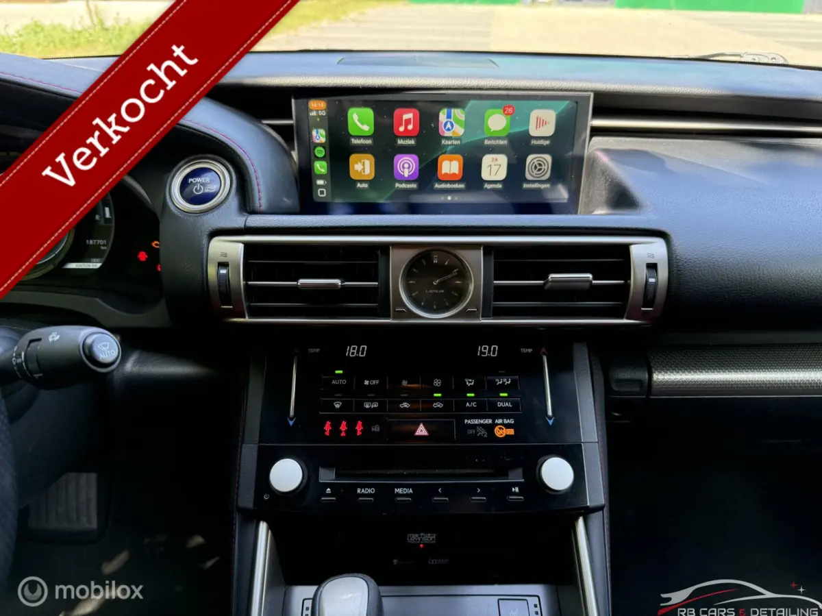 300h F Sport Edition, VOL, Carplay, Memory, Stoelko