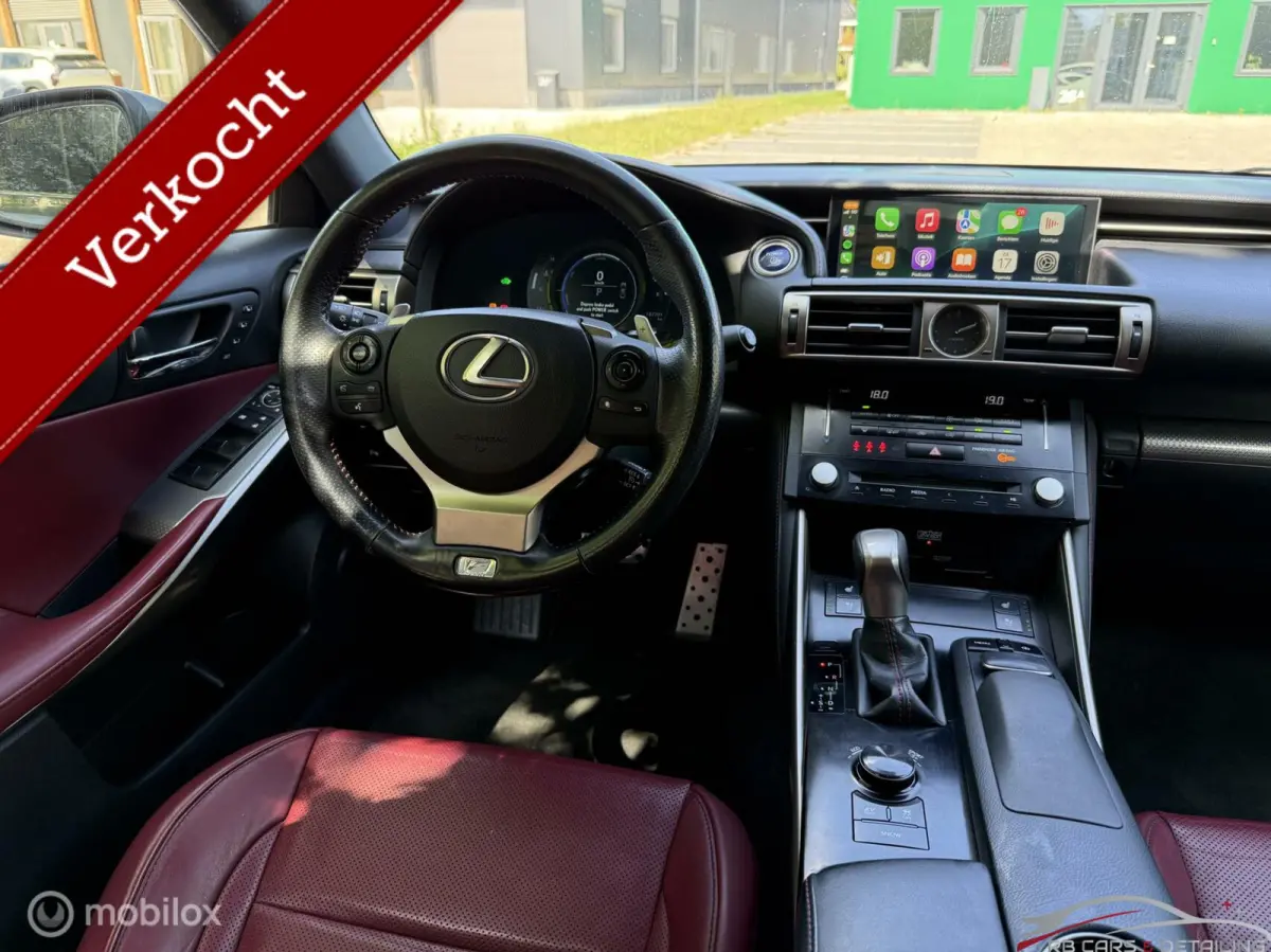 300h F Sport Edition, VOL, Carplay, Memory, Stoelko