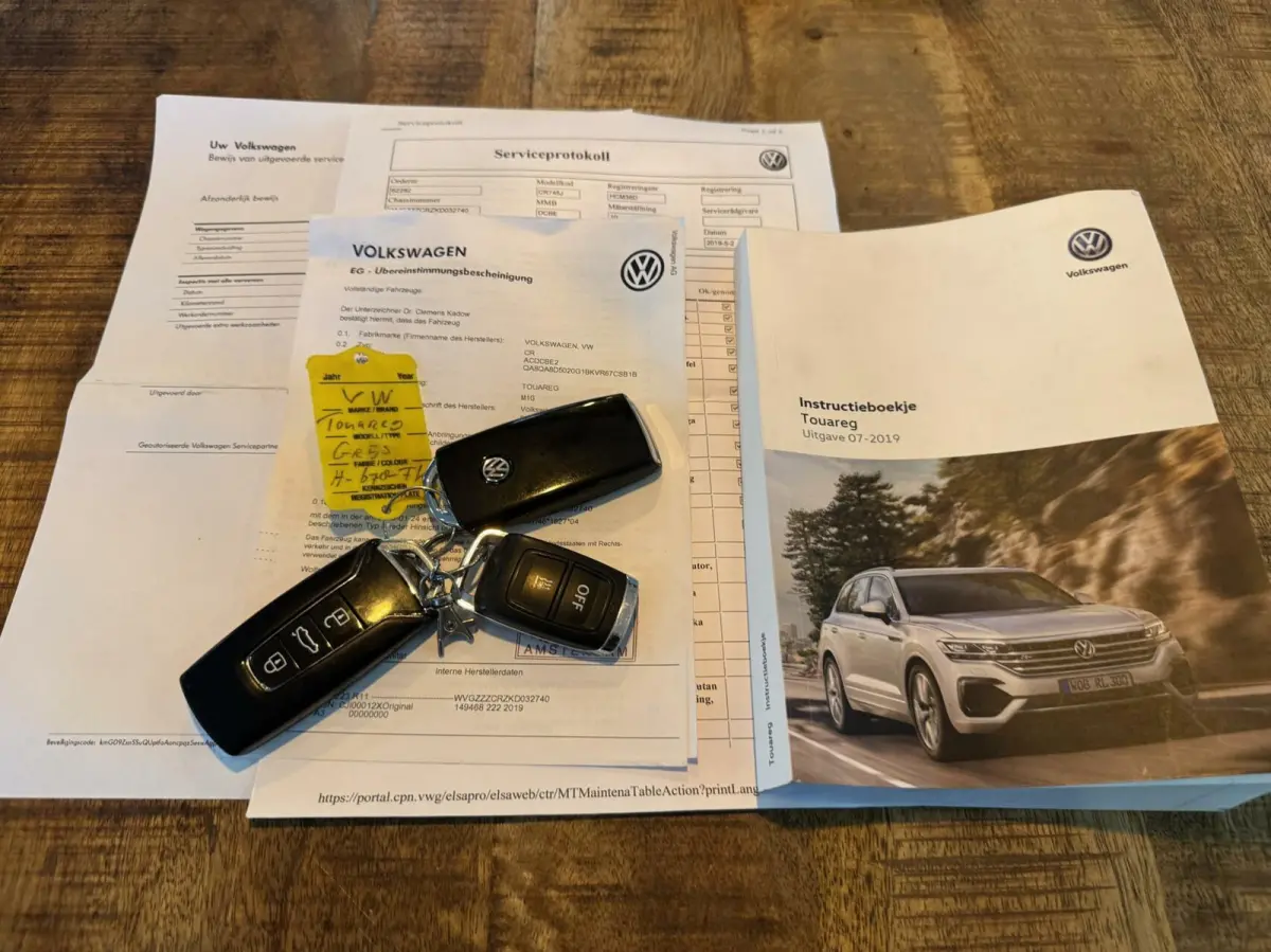 3.0 TSi DSG R-Line 4Motion Navigatie-Pano-Elektr.Trekhaak-Achterasbesturing-Adapt.Cr.Contr-Carplay-Clima-Camera-Stoel/Stuurverwarming-Luchtvering-Headup