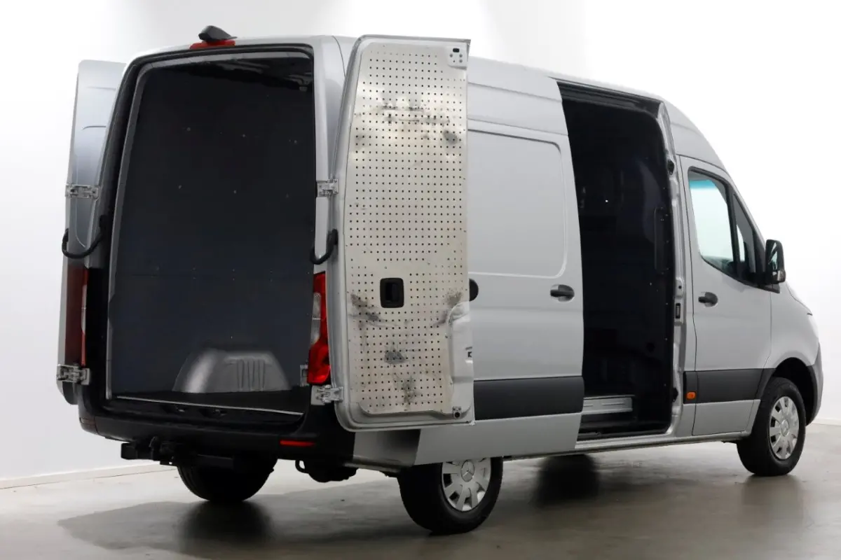314 CDI 143pk E6 RWD 7G Automaat L2H2 Airco/Camera Trekhaak 3500kg 06-2019