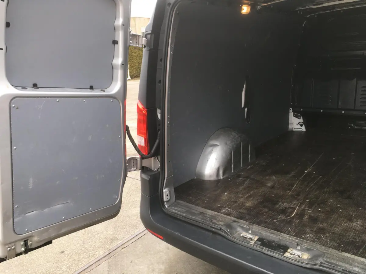 111 CDI Lang Comfort