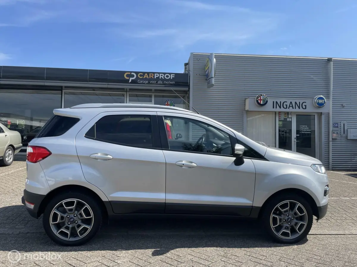1.0 125pk Titanium Dealer onderhouden