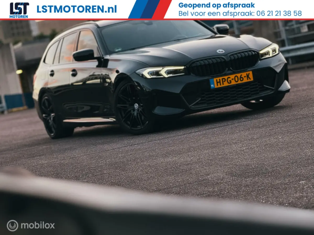 330e M Sport Panoramadak HUD Trekhaak Apple CarPlay Android Auto 19”
