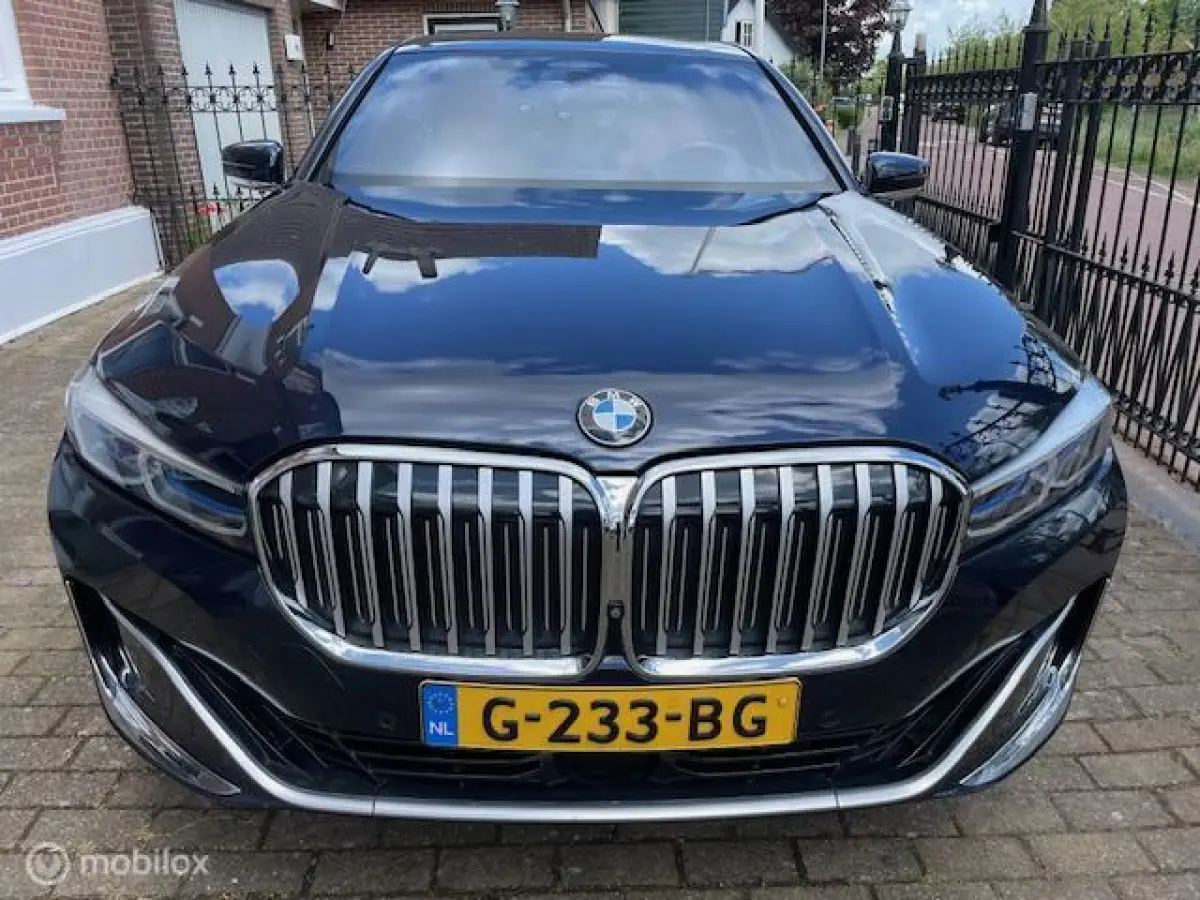 745e