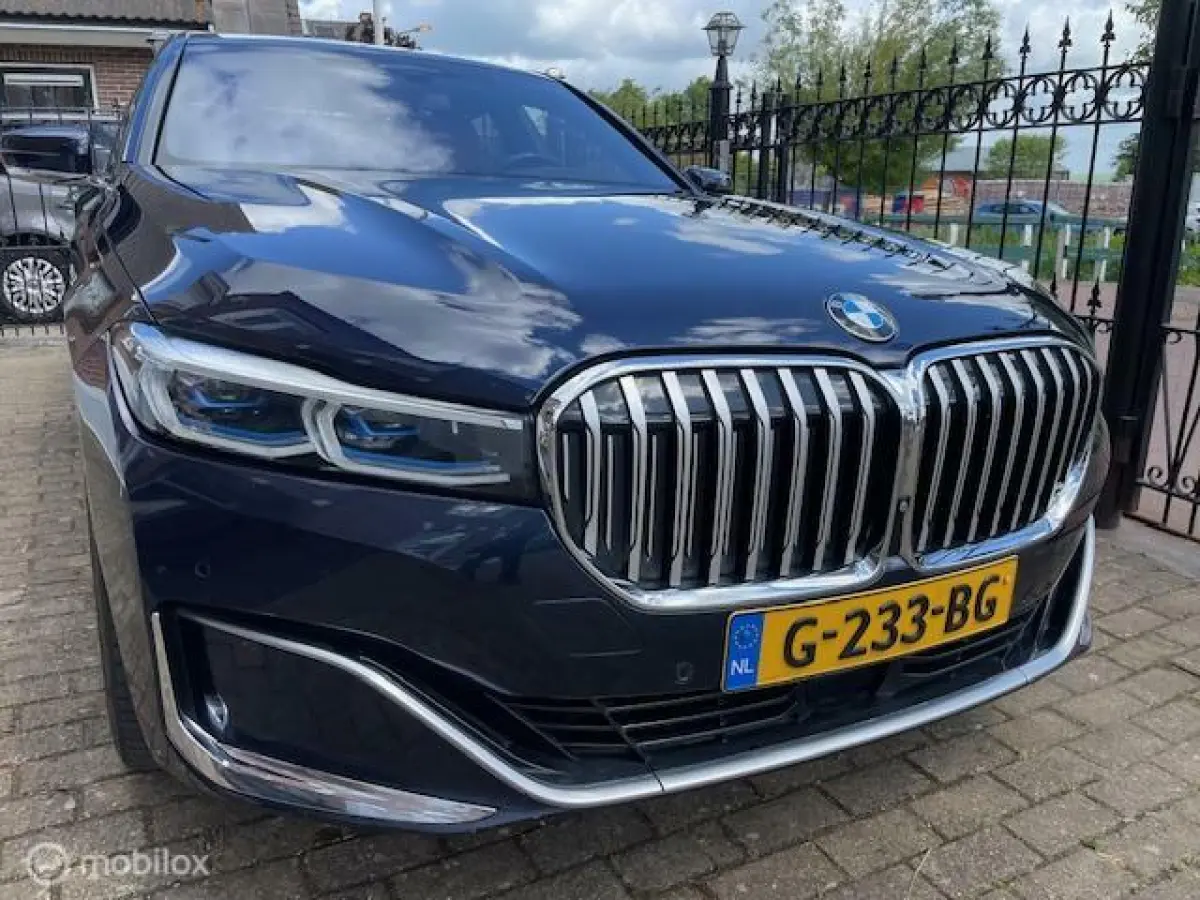 745e