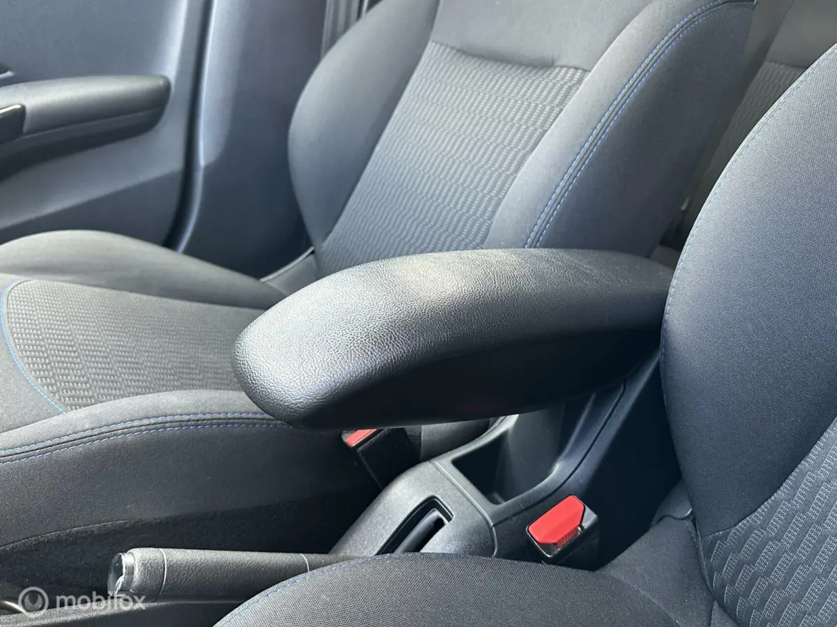 1.2 83PK Signature | CRUISE | CARPLAY | NAVI |