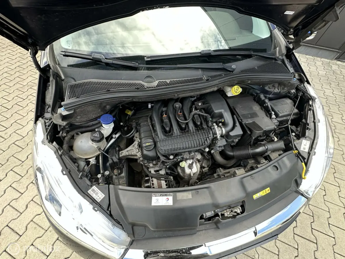 1.2 83PK Signature | CRUISE | CARPLAY | NAVI |