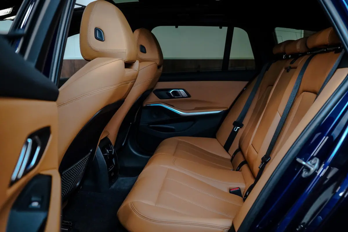 320i High Executive BTW|M-sport |Pano|Memor|Head-Up|Trekhaak