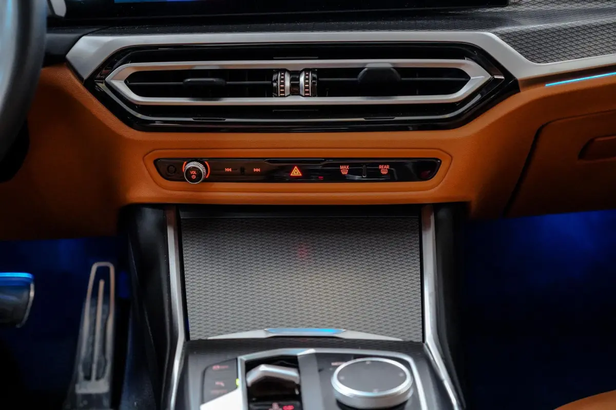 320i High Executive BTW|M-sport |Pano|Memor|Head-Up|Trekhaak