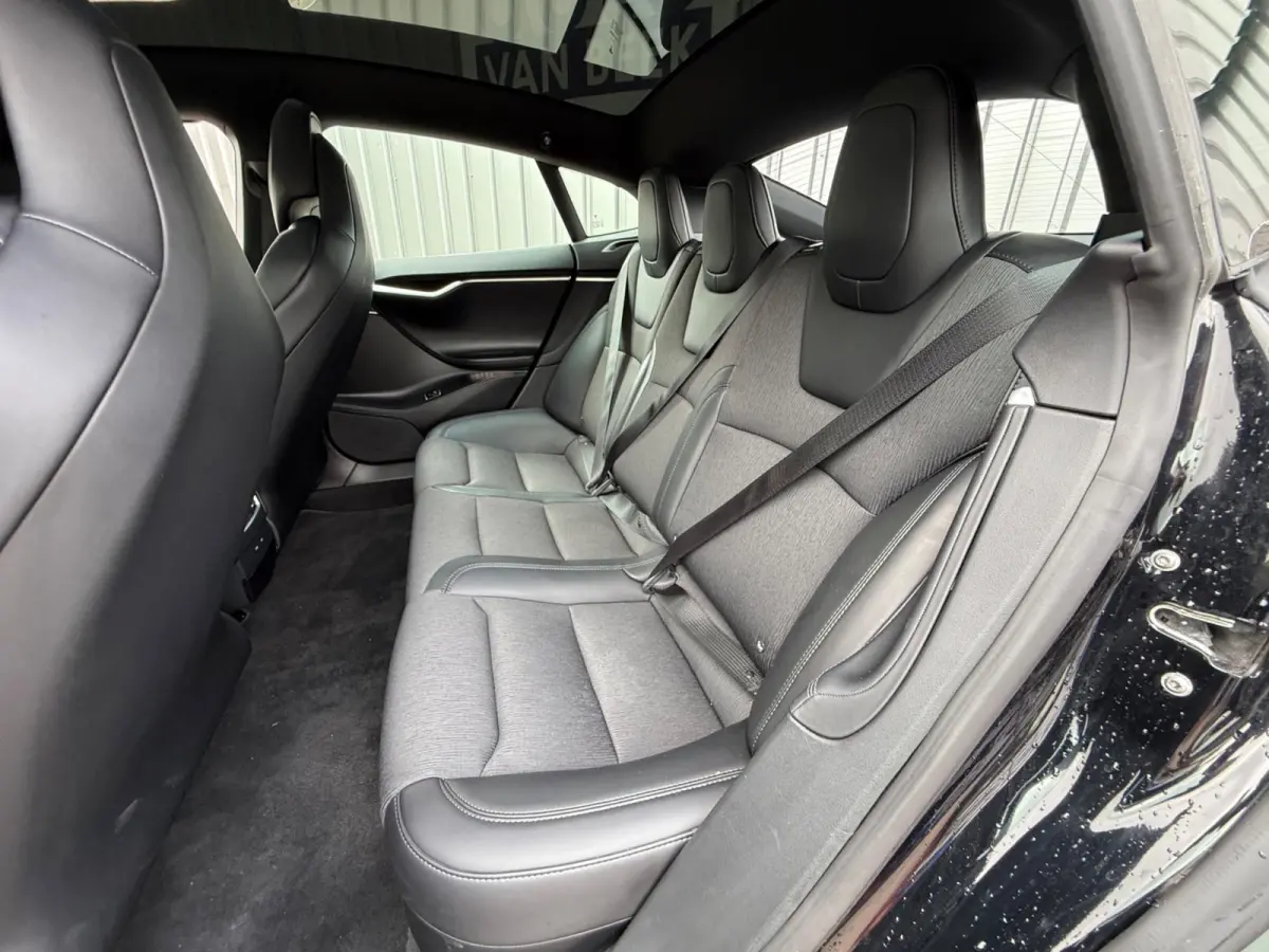 75D Base|AWD| Luchtvering|Nieuwe APK+OH