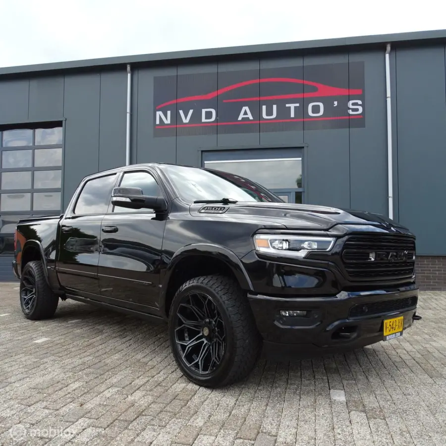 1500 4X4 5.7 V8 4x4 Crew Cab Limited 4PLAY 22 inch