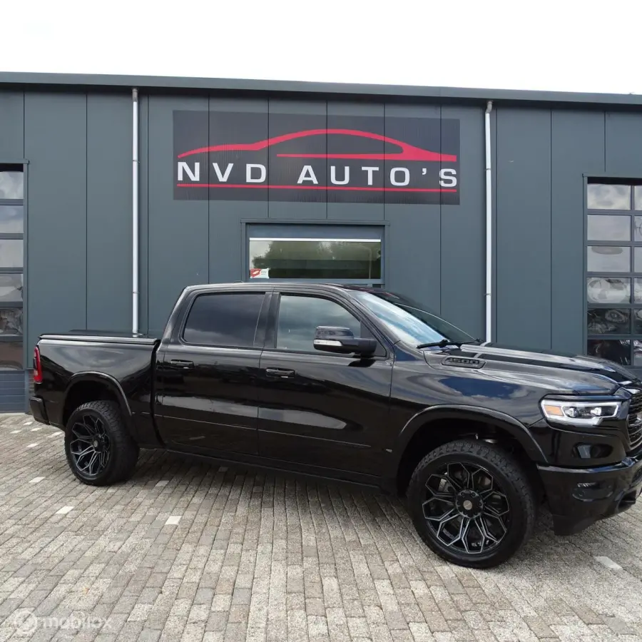 1500 4X4 5.7 V8 4x4 Crew Cab Limited 4PLAY 22 inch