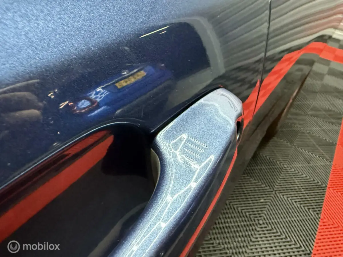 1.0 EcoBoost Hybrid Titanium X Business