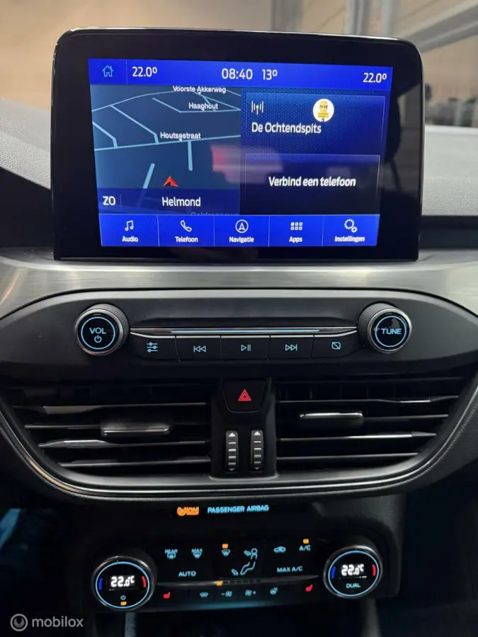 1.0 EcoBoost Hybrid Titanium X Business
