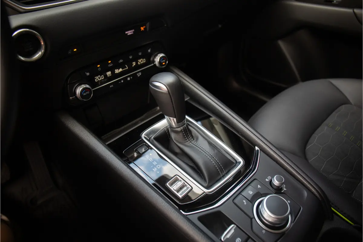 2.0 e-SkyActiv-G M Hybrid 165 Newground , 360°camera, Keyless entry, Head-up display