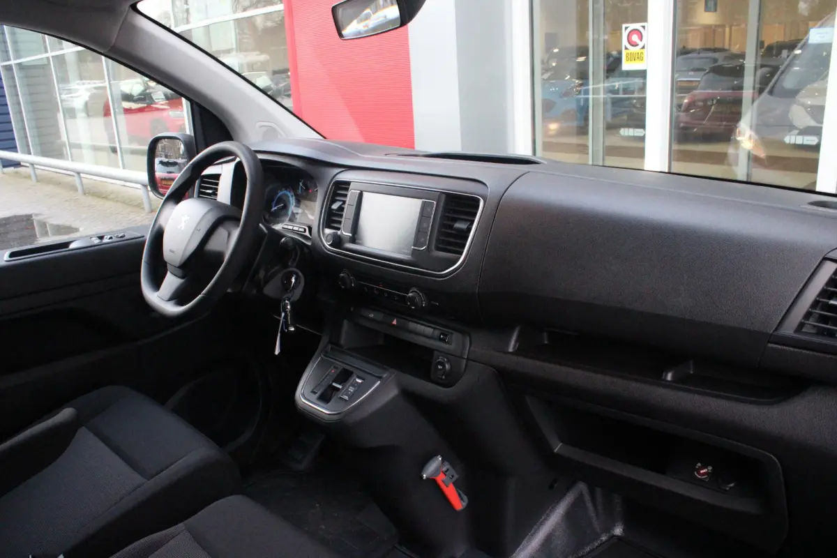 EV L2 75 kWh | NAVIGATIE 10" TOUCHSCREEN | ACHTERUITRIJ CAMERA | APPLE CARPLAY/ANDROID AUTO | PARKEERSENSOREN | CRUISE CONTROL | DAB+ RADIO | 3-ZITS | LAADRUIMTE PAKKET | PACK MODUWORK |