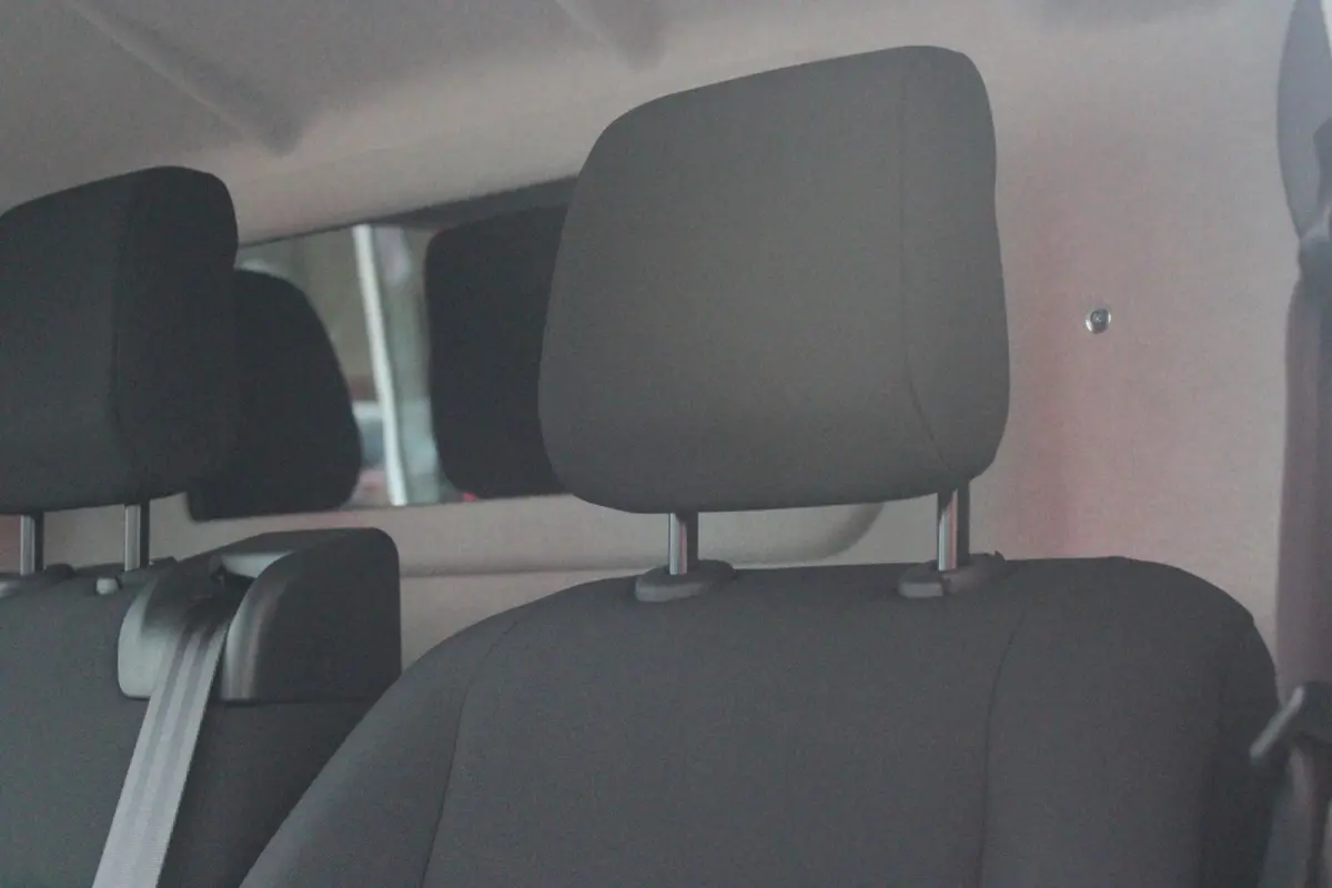 EV L2 75 kWh | NAVIGATIE 10" TOUCHSCREEN | ACHTERUITRIJ CAMERA | APPLE CARPLAY/ANDROID AUTO | PARKEERSENSOREN | CRUISE CONTROL | DAB+ RADIO | 3-ZITS | LAADRUIMTE PAKKET | PACK MODUWORK |