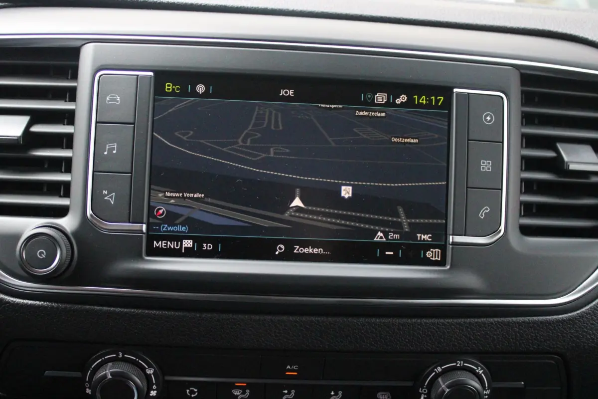 EV L2 75 kWh | NAVIGATIE 10" TOUCHSCREEN | ACHTERUITRIJ CAMERA | APPLE CARPLAY/ANDROID AUTO | PARKEERSENSOREN | CRUISE CONTROL | DAB+ RADIO | 3-ZITS | LAADRUIMTE PAKKET | PACK MODUWORK |