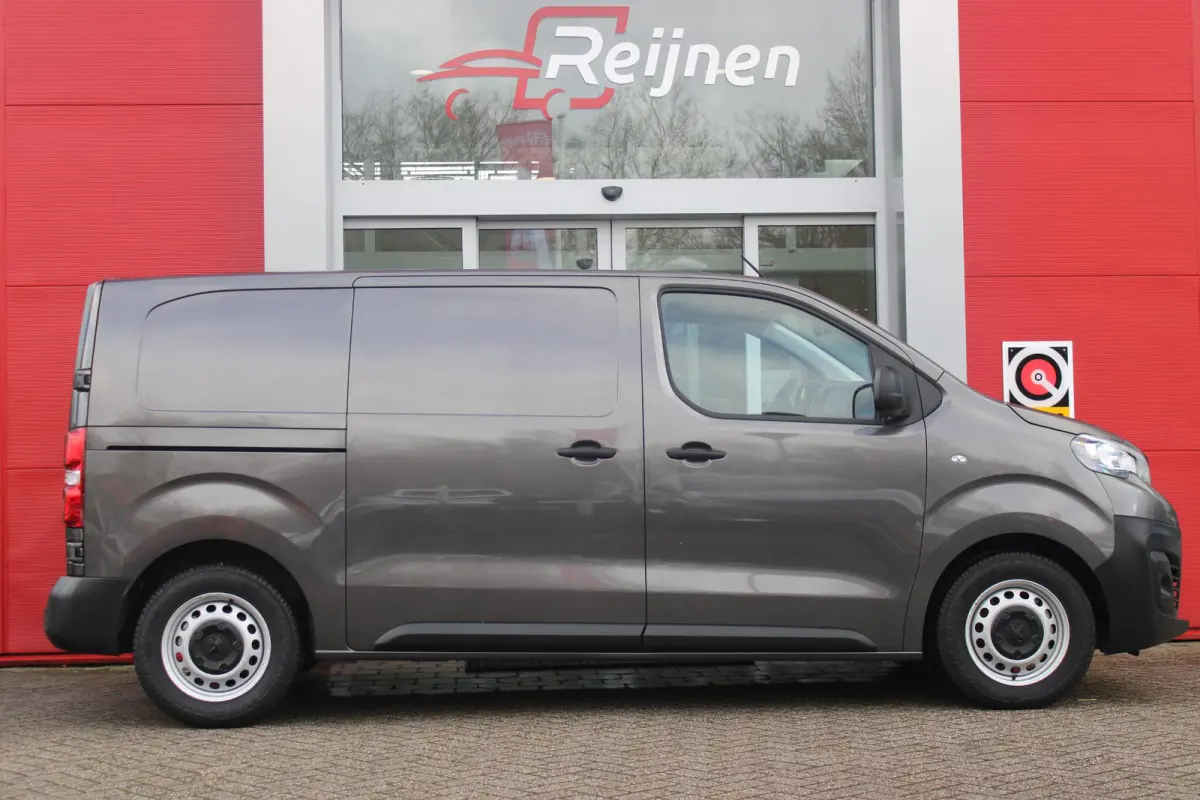 EV L2 75 kWh | NAVIGATIE 10" TOUCHSCREEN | ACHTERUITRIJ CAMERA | APPLE CARPLAY/ANDROID AUTO | PARKEERSENSOREN | CRUISE CONTROL | DAB+ RADIO | 3-ZITS | LAADRUIMTE PAKKET | PACK MODUWORK |