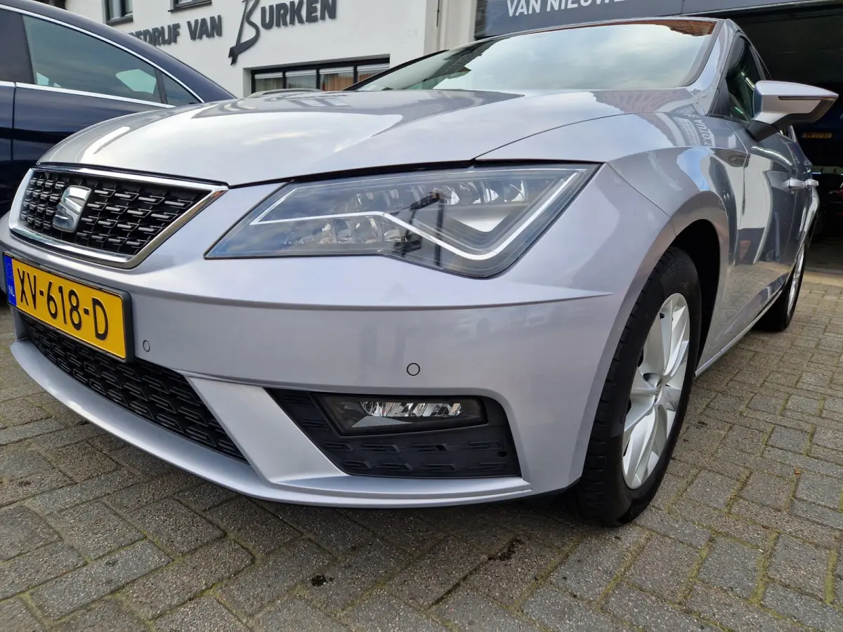 1.5 TGI Style, Navigatie,Apple Car Play,L.M.Velgen,Parkeersensoren