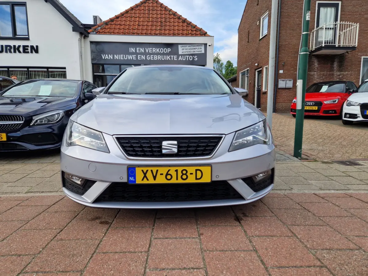 1.5 TGI Style, Navigatie,Apple Car Play,L.M.Velgen,Parkeersensoren
