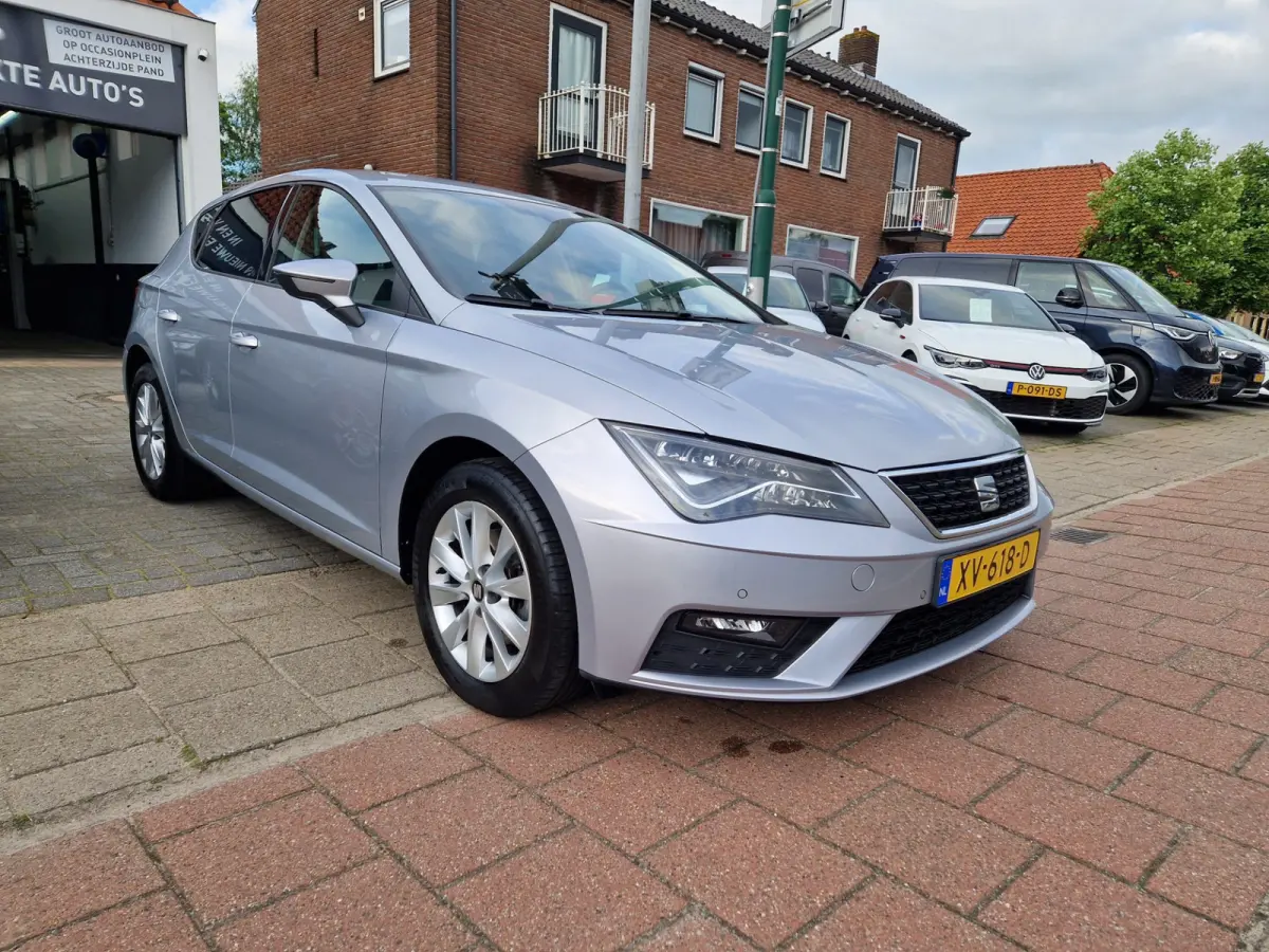 1.5 TGI Style, Navigatie,Apple Car Play,L.M.Velgen,Parkeersensoren