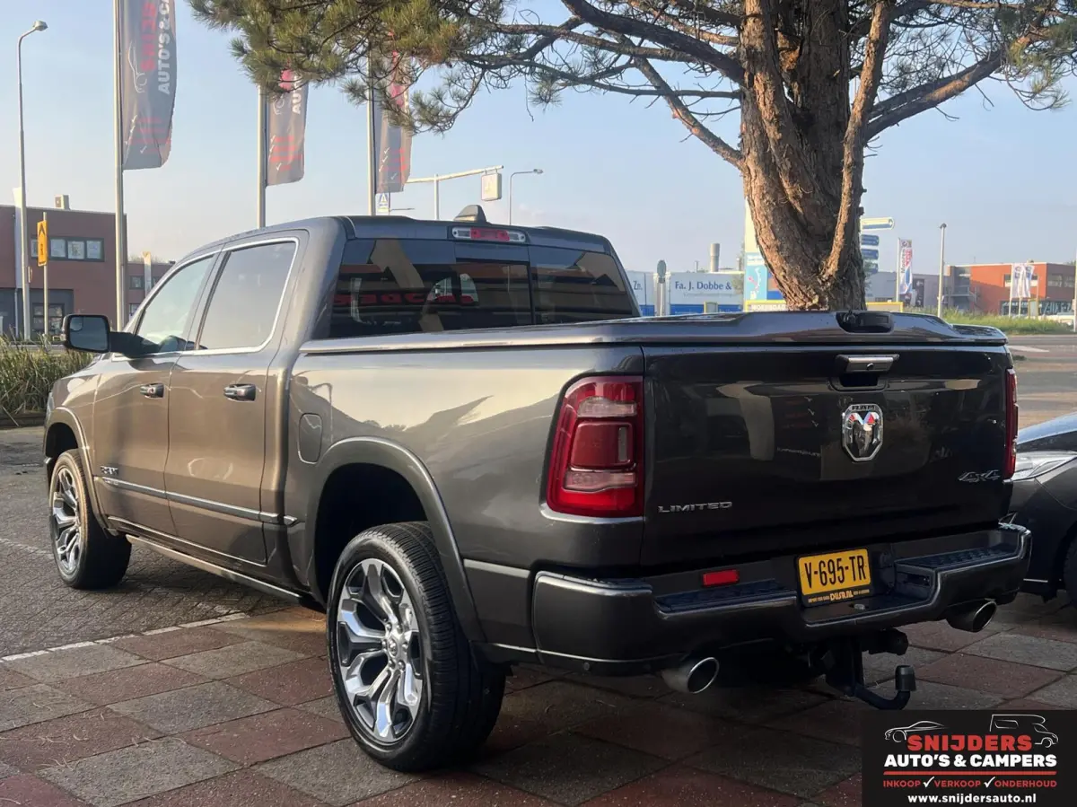 1500 4X4 5.7 V8 4x4 Crew Cab 5'7 Limited