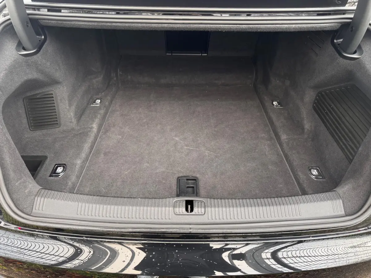 50 TDI quattro Lang Pro Line Plus Pano B&O HuD 21inch Blackpack