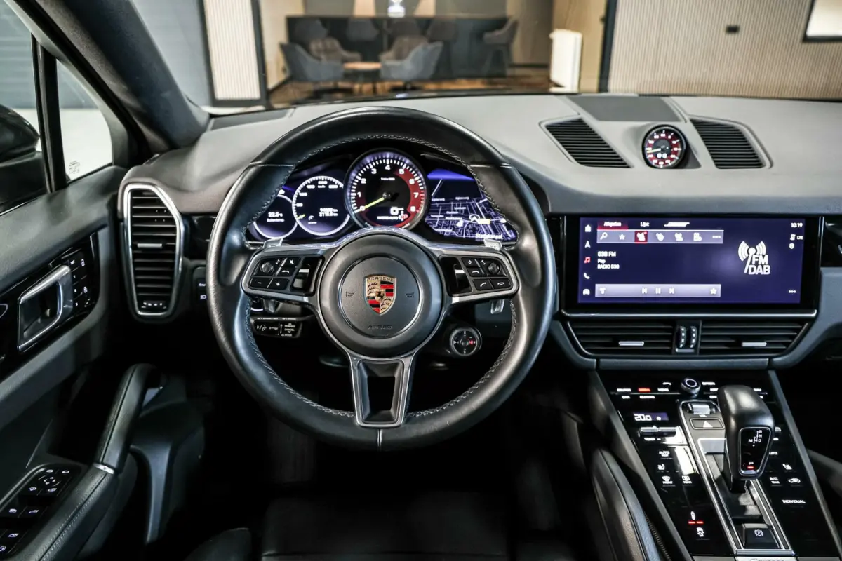 3.0 E-Hybrid|ACC|GTS-stoel|Chrono|Pano