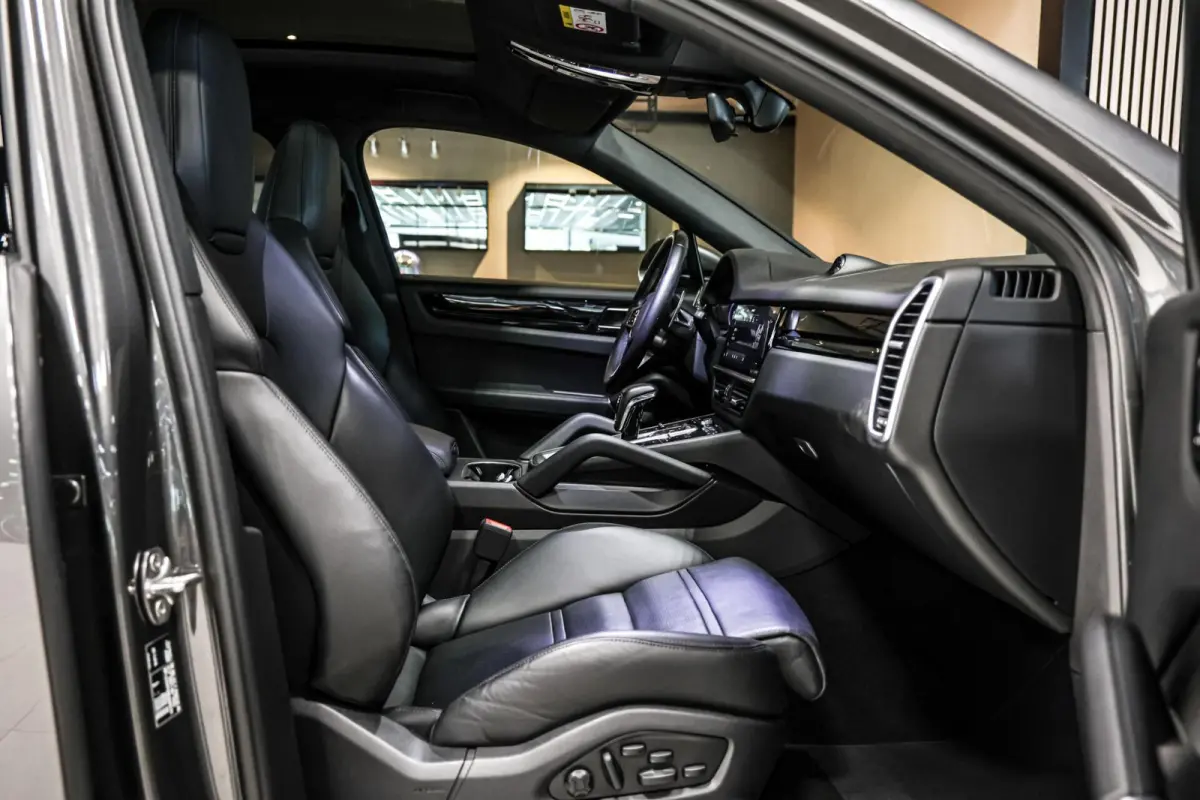 3.0 E-Hybrid|ACC|GTS-stoel|Chrono|Pano
