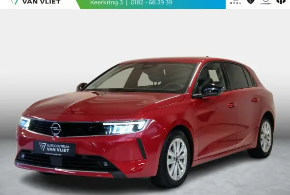 1.2 Level 3 | Stoelverwarming | Stuurverwarming | Achteruitrijcamera | Apple CarPlay / Android Auto |