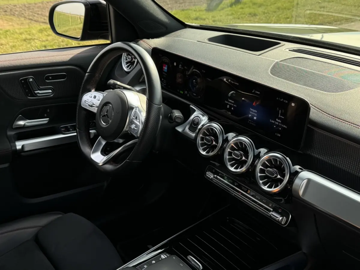 250 AMG Line Pano BTW auto