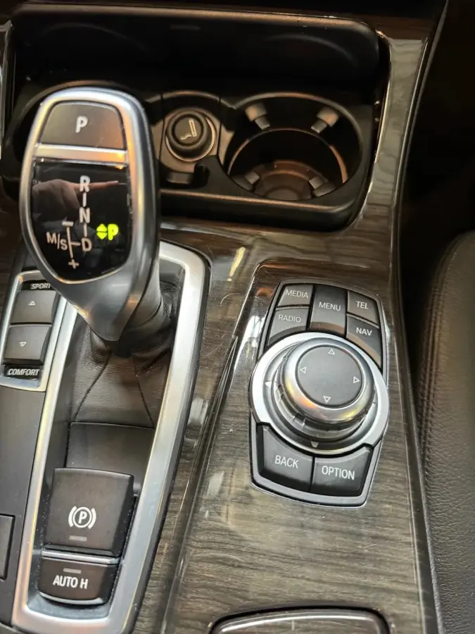 528i AUT M-Sport Vol Leder HUD Navi Prof Stoelverw