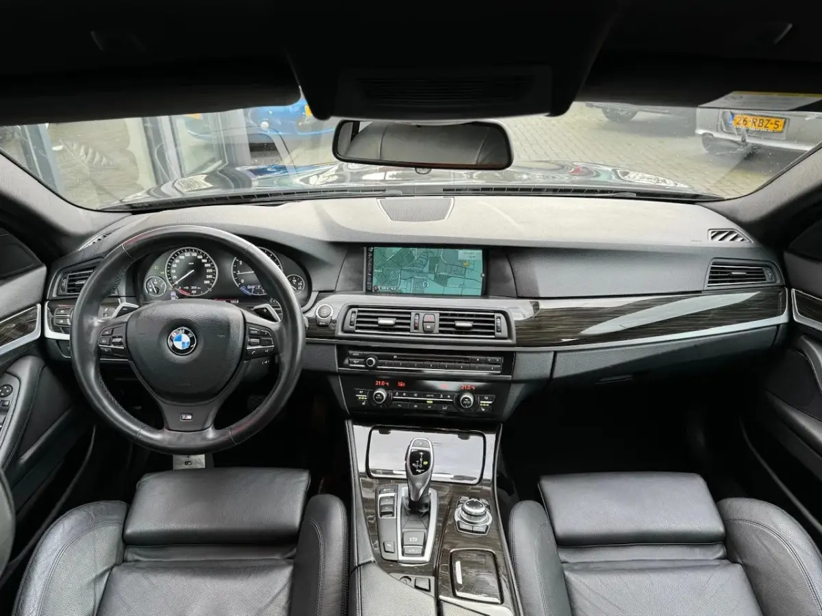 528i AUT M-Sport Vol Leder HUD Navi Prof Stoelverw