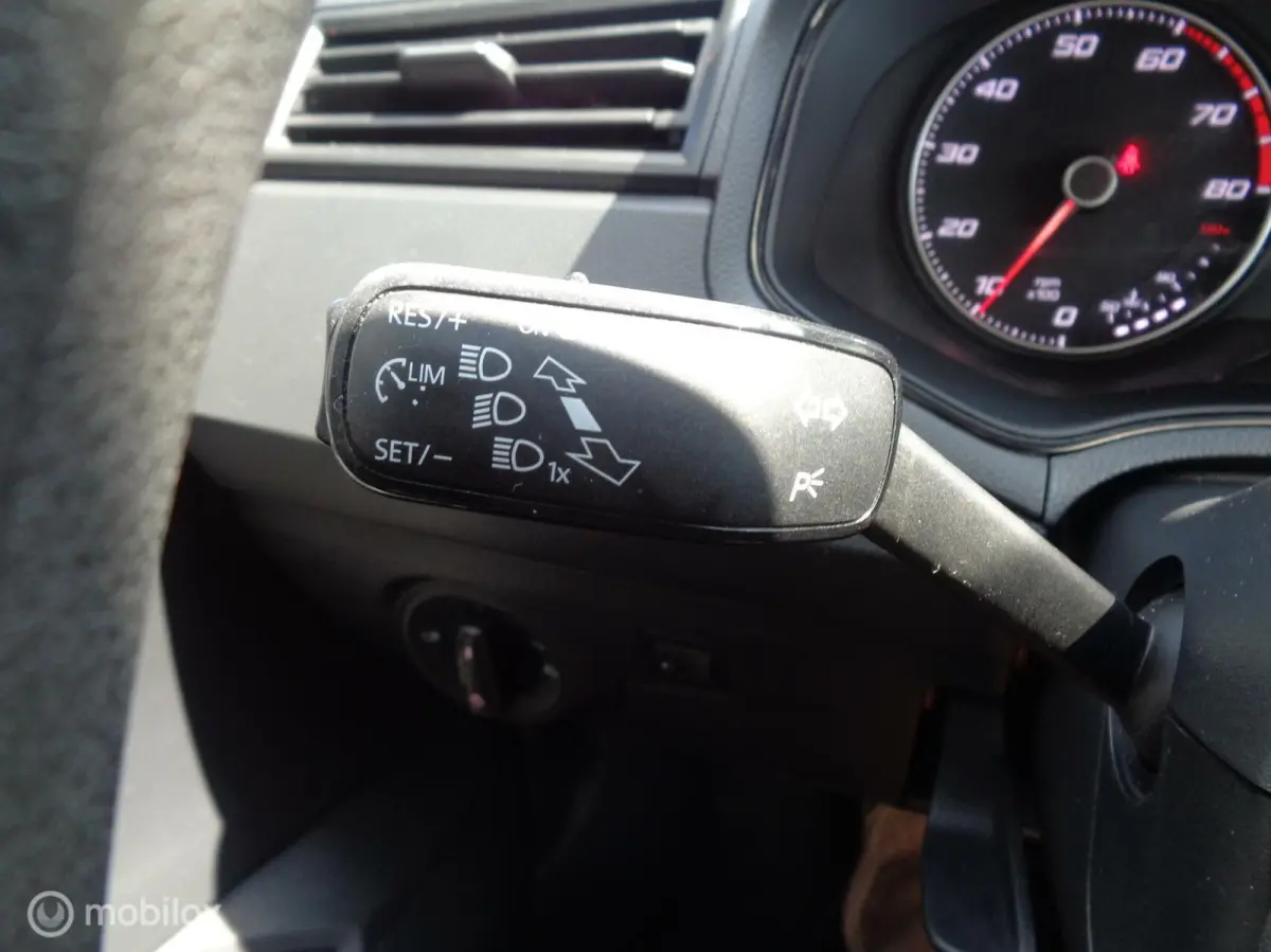 1.0 TSI Reference/Airco/Lm velgen/Carplay/1st eig/Slechts 79000km/Zuinig in verbruik