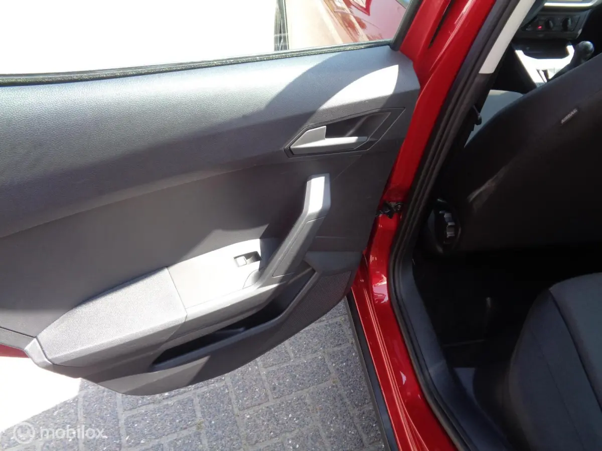 1.0 TSI Reference/Airco/Lm velgen/Carplay/1st eig/Slechts 79000km/Zuinig in verbruik