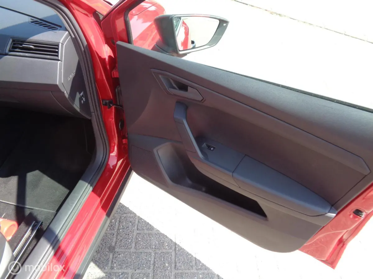 1.0 TSI Reference/Airco/Lm velgen/Carplay/1st eig/Slechts 79000km/Zuinig in verbruik