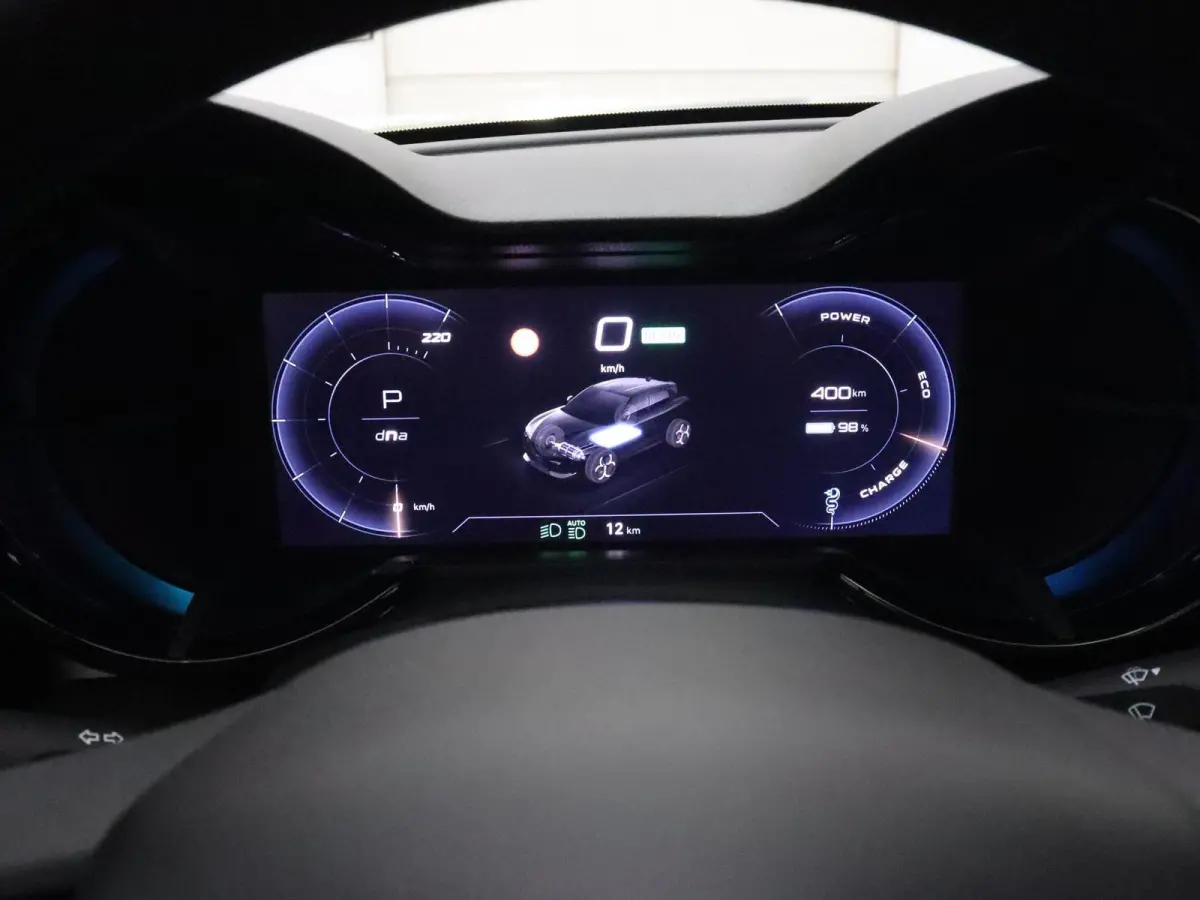 Elettrica Speciale 54 kWh | Navigatie | Parkeersensoren | Camera | Stoelverwarming | Warmtepomp | LMV 18"|