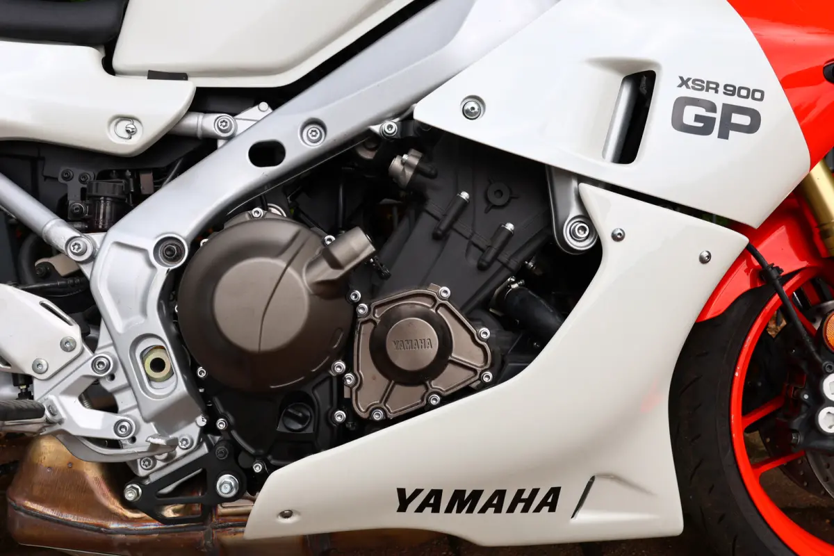 SP | XSR900 GP ABS