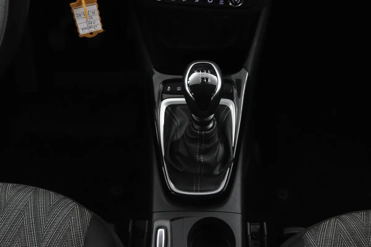 1.2 Turbo Edition 2020*A/C*HAAK*CRUISE*CARPLAY*