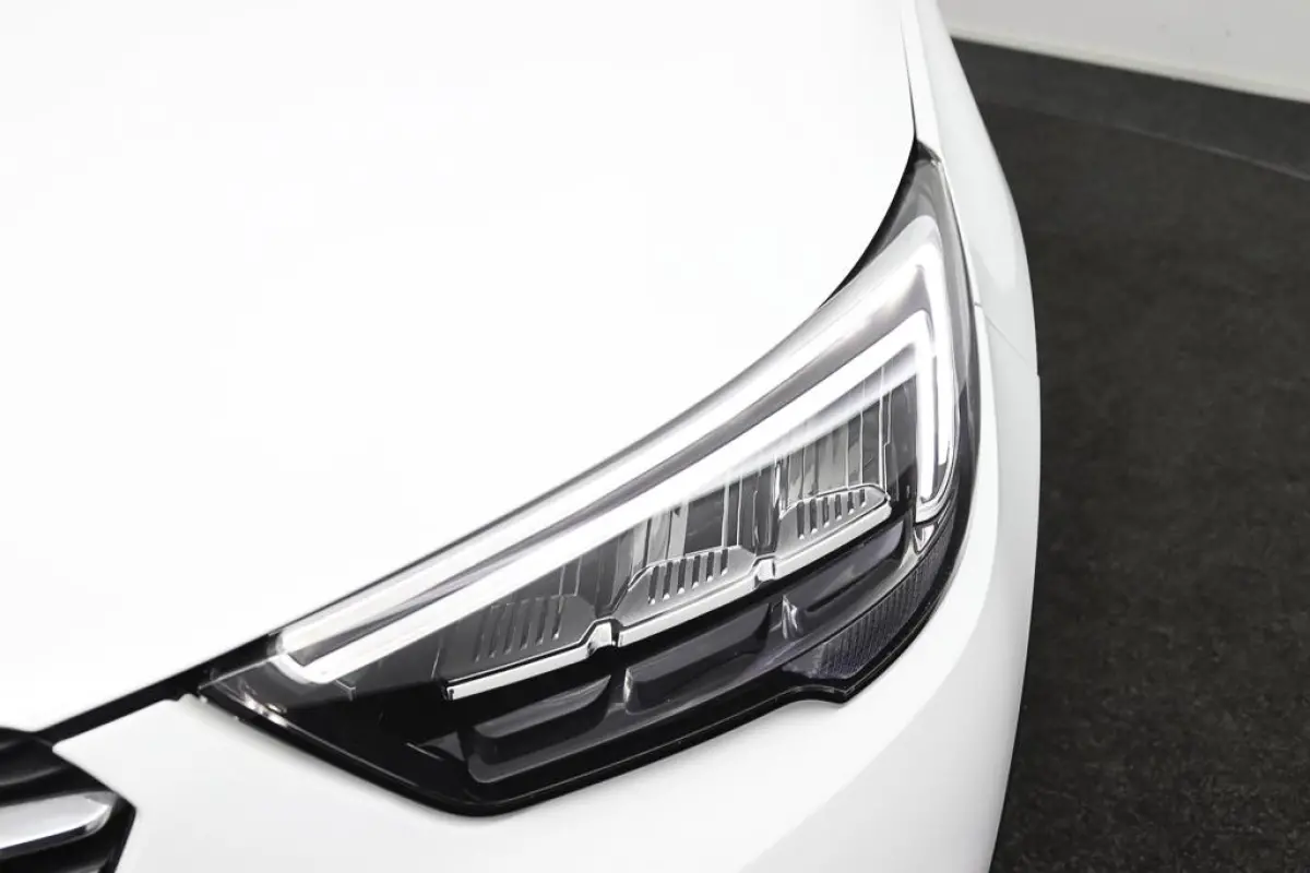 1.2 Turbo Edition 2020*A/C*HAAK*CRUISE*CARPLAY*